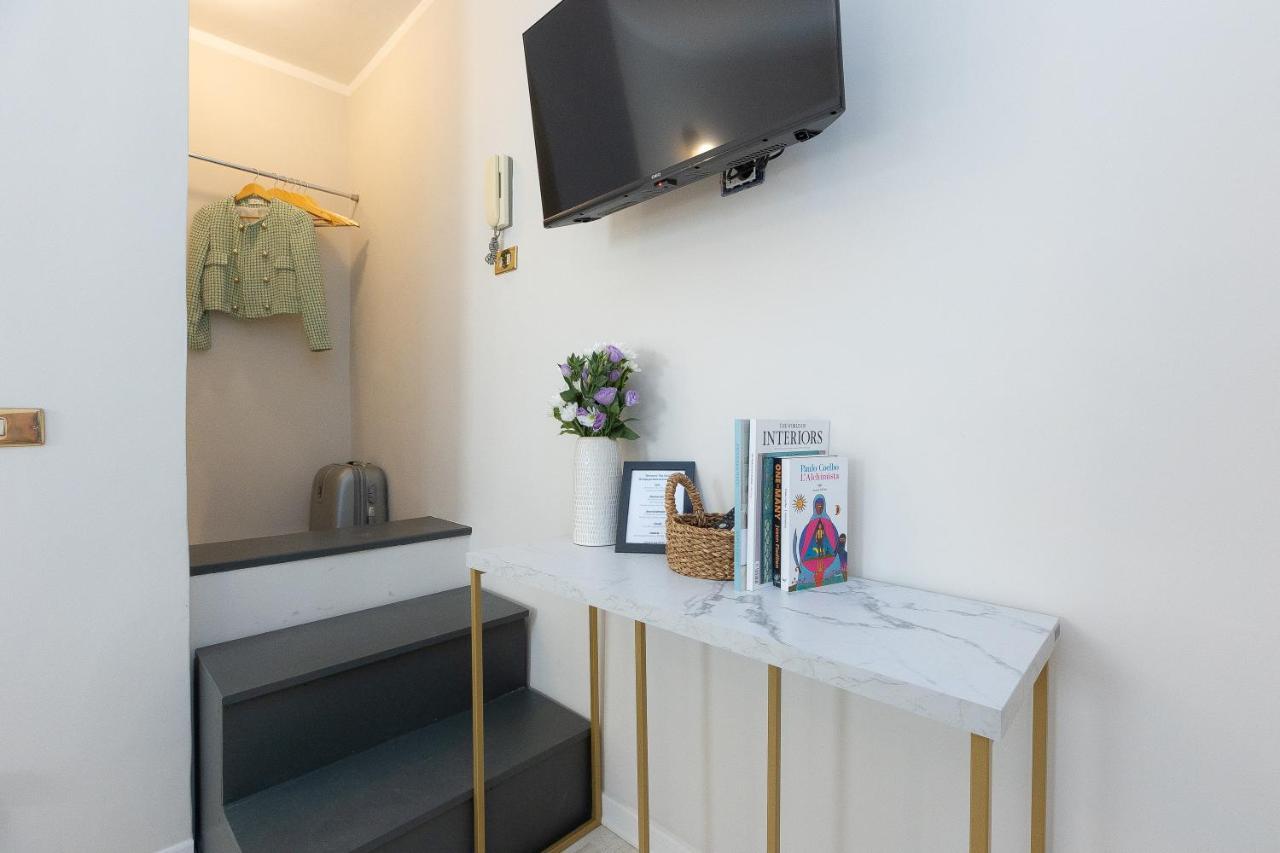 Tiny Studio Piazza Del Popolo Hotel Róma Kültér fotó